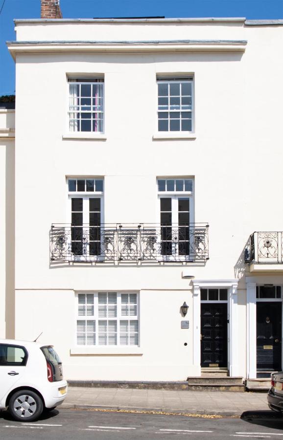Modern Apartment In Leamington Spa City Centre Eksteriør billede
